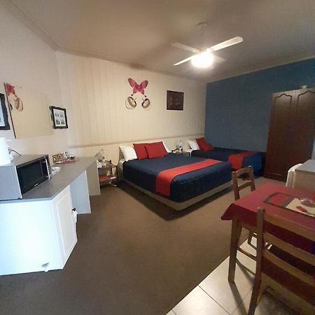 Muswellbrook Northside Bed & Breakfast Zewnętrze zdjęcie